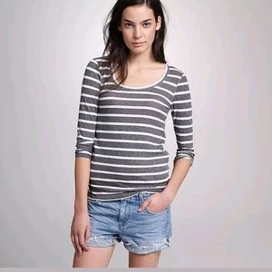 J crew top blouse shirt pullover Gray sweather S